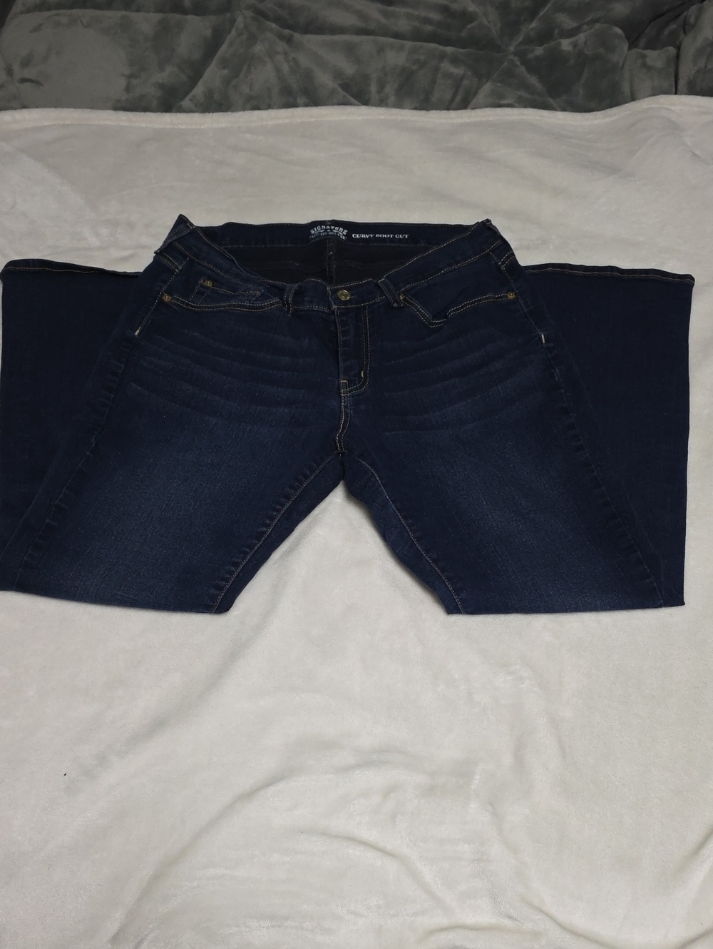 Women’s Levi Signature Curvy Bootcut Dark Blue Stretch Jeans - Comfort Rise